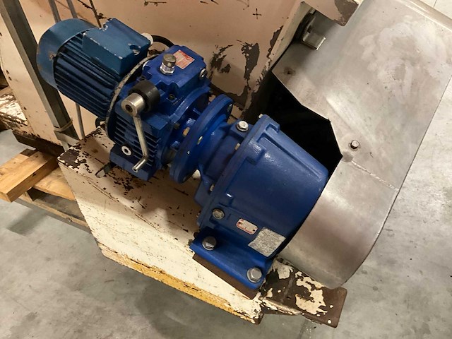 Horizontale mengmachine - afbeelding 5 van  9