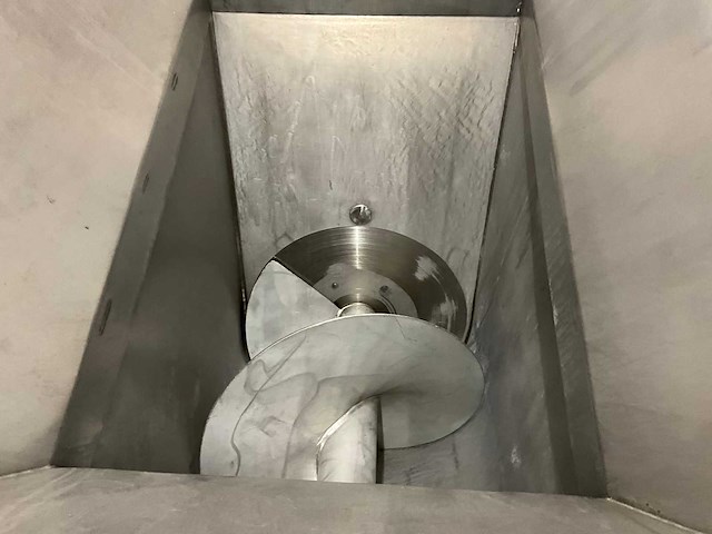 Horizontale mengmachine - afbeelding 8 van  9