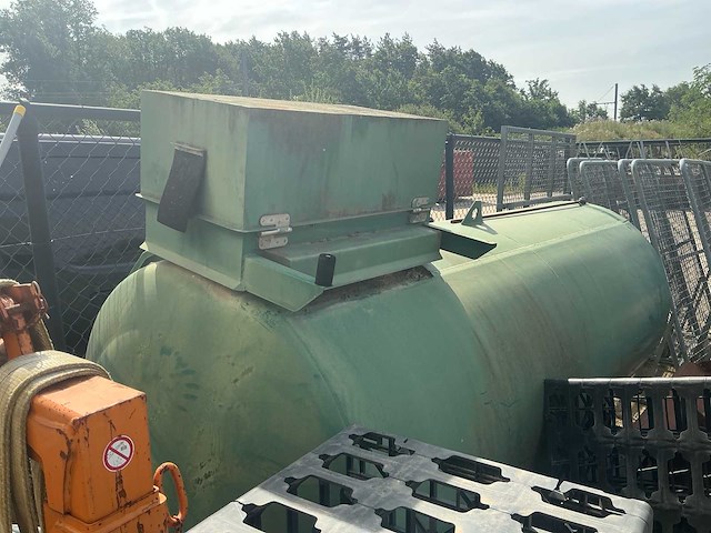 Horizontale opslagtank - dieseltank - mazouttank - afbeelding 2 van  2