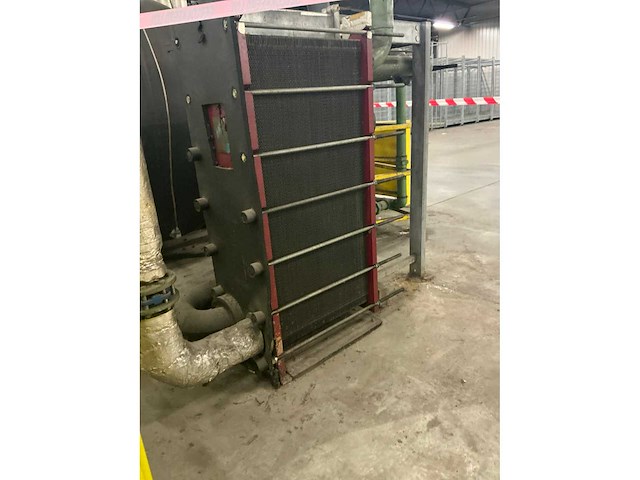 Horizontale opslagtank met grundfos pompen - afbeelding 7 van  13