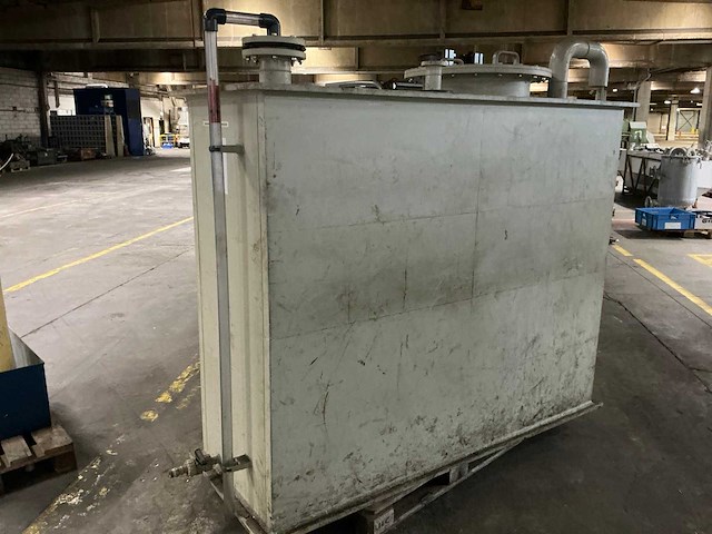 Horizontale opslagtank - afbeelding 3 van  3