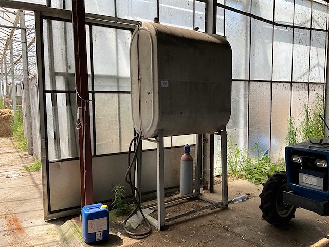 Horizontale opslagtank - afbeelding 1 van  4