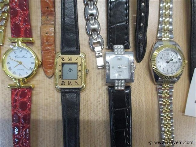 Horloges - afbeelding 2 van  4