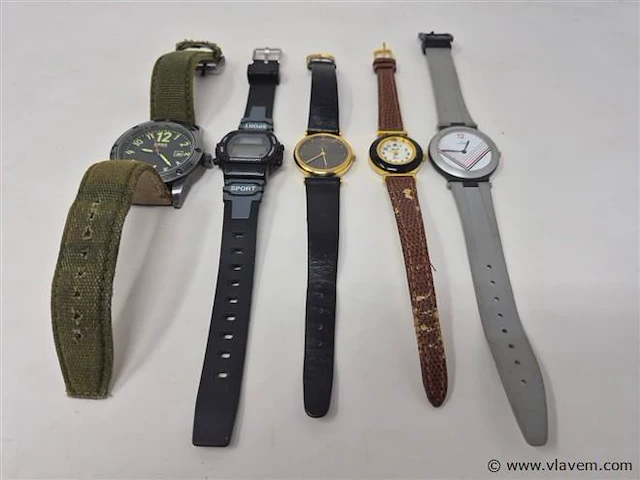 Horloges - afbeelding 1 van  1