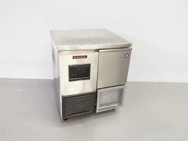 Hoshizaki - fm-150ke - bladjes ijsmachine - afbeelding 1 van  2
