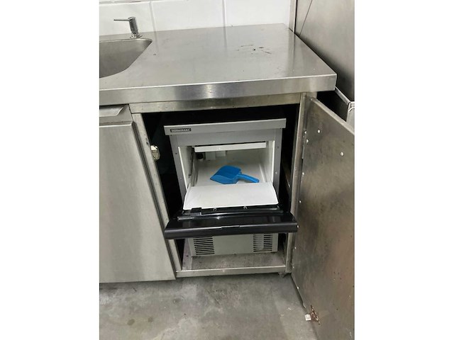 Hoshizaki - ijsblokjesmachine - afbeelding 3 van  3