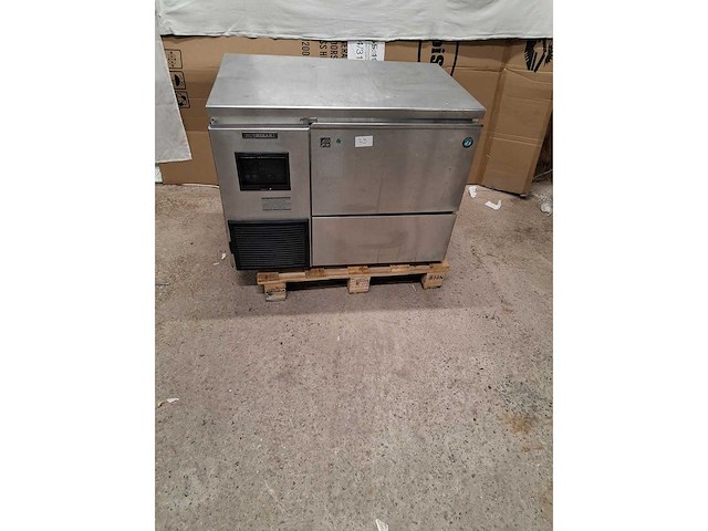 Hoshizaki - ijsmachine - afbeelding 1 van  4