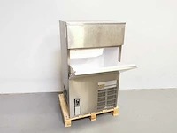 Hoshizaki - im-100ne - ijsblokjesmachine - afbeelding 2 van  2