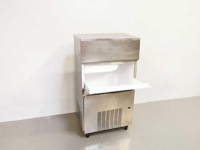 Hoshizaki - im-130ne - ijsblokjesmachine - afbeelding 2 van  2