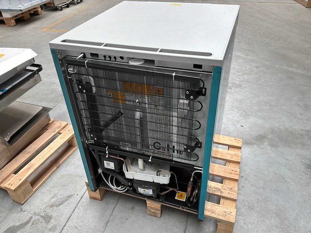 Hoshizaki f220r-drge diepvriezer - afbeelding 7 van  7