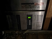 Hoshizaki ijsblokjesmachine - afbeelding 2 van  3