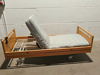 Hospital bed invacare - afbeelding 7 van  8