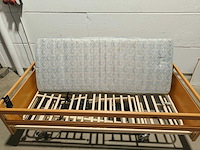 Hospital bed invacare - afbeelding 4 van  8