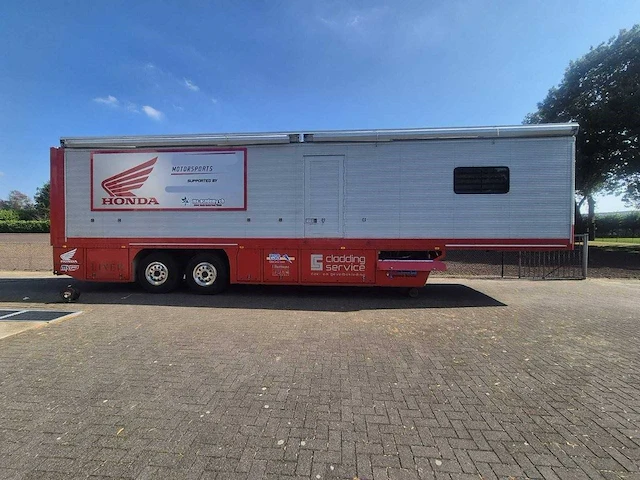 Hospitality/crosstrailer/motorsport/zelfvoorzienend oplegger netam-fruehauf vr10-18 1985 - afbeelding 1 van  1