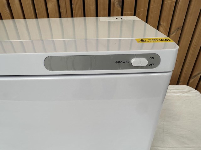 Hot towel warmer - afbeelding 2 van  4