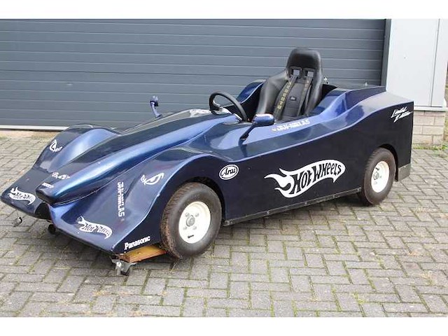 Hot wheels - junior car - afbeelding 1 van  8