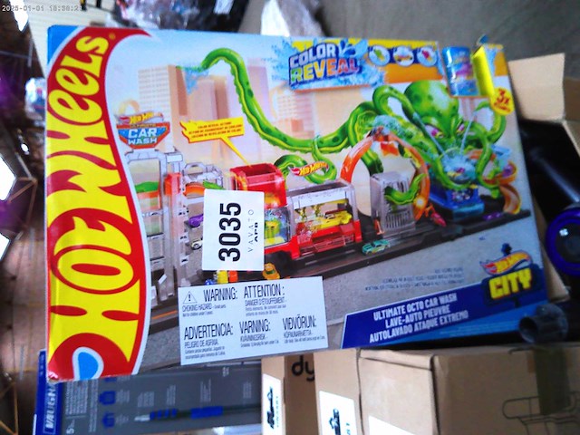 Hot wheels ultimate octo autowaskit met 3 auto's - afbeelding 4 van  4