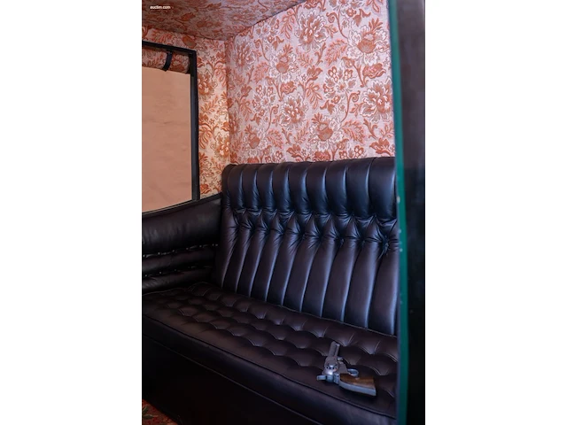 Hotel coach - afbeelding 13 van  47