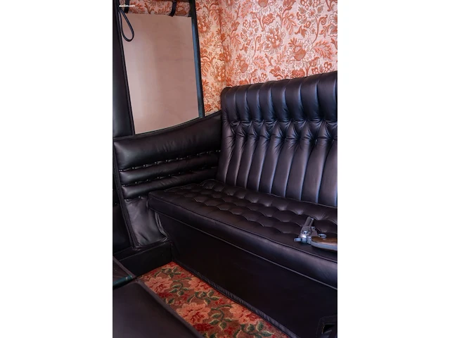 Hotel coach - afbeelding 14 van  47