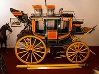 Hotel coach - afbeelding 12 van  47