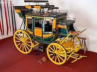 Hotel coach - afbeelding 23 van  47