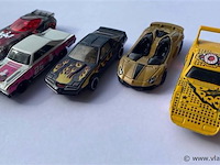 Hotwheels auto's - afbeelding 1 van  1