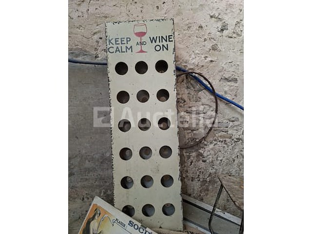 Houd de wijnfleshouder - afbeelding 1 van  1