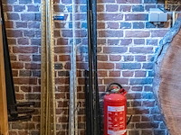 Houders reksystemen, goudkleur, zwart en wit - afbeelding 1 van  5