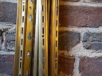 Houders reksystemen, goudkleur, zwart en wit - afbeelding 2 van  5