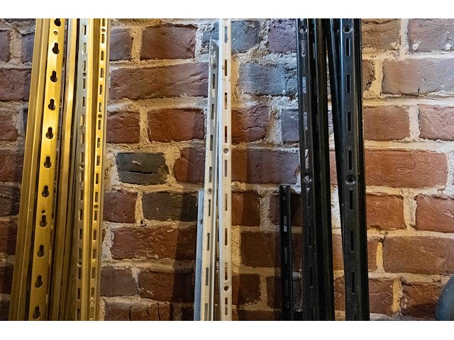 Houders reksystemen, goudkleur, zwart en wit - afbeelding 4 van  5