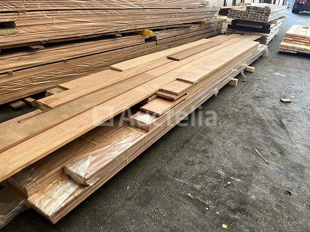 Hout - meranti nemezu - afbeelding 9 van  9