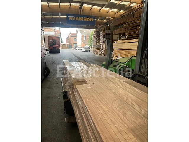 Hout - meranti nemezu - afbeelding 4 van  4
