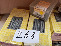 Hout bouten en nagels - afbeelding 2 van  2