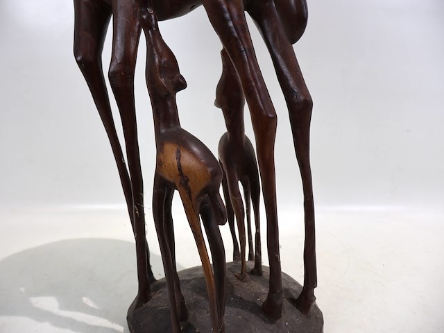Hout sculptuur - afbeelding 5 van  10