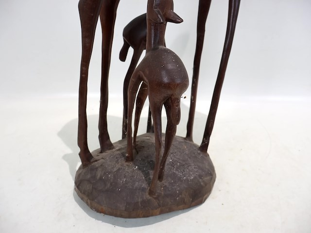 Hout sculptuur - afbeelding 9 van  10