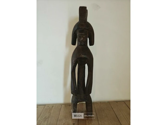 Hout, voorouderbeeld - afbeelding 1 van  3