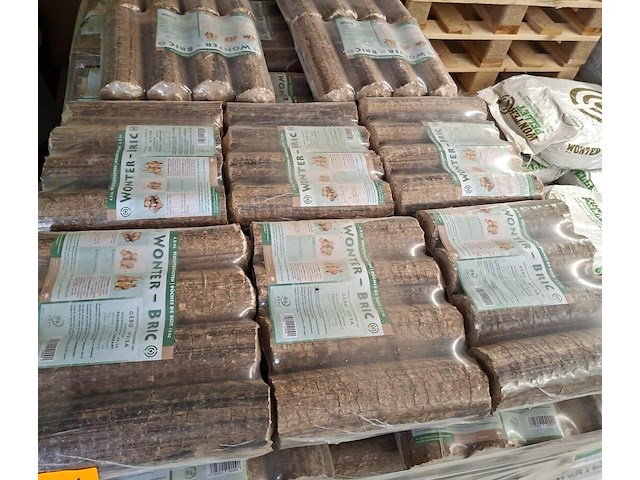 Houtbrikketten wonter (10 x 1 pack ) - afbeelding 1 van  2