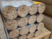 Houtbrikketten wonter (4 x 1 pack ) - afbeelding 1 van  2