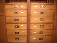 Houten apothekerskast - afbeelding 6 van  8