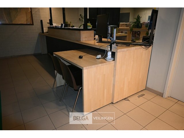 Houten balie - afbeelding 3 van  10