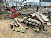 Houten balken (65x) - afbeelding 1 van  5