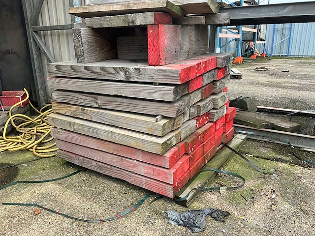 Houten balken (65x) - afbeelding 2 van  5