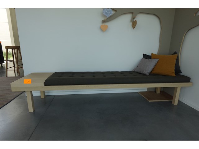 Houten bank - afbeelding 1 van  3