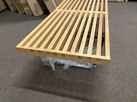 Houten bankje - afbeelding 2 van  4