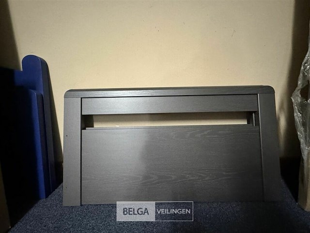 Houten bed - afbeelding 1 van  3