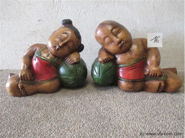Houten beelden - afbeelding 1 van  3
