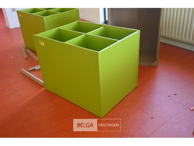 Houten bibliotheekbox met 4 vakken - afbeelding 1 van  4