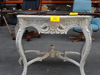 Houten bijzettafeltje - afbeelding 1 van  2