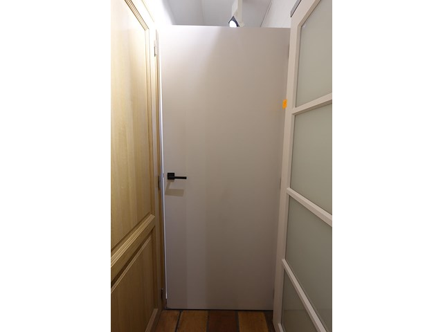 Houten binnendeur - afbeelding 1 van  2