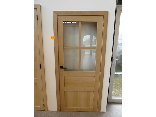 Houten binnendeur - afbeelding 1 van  2